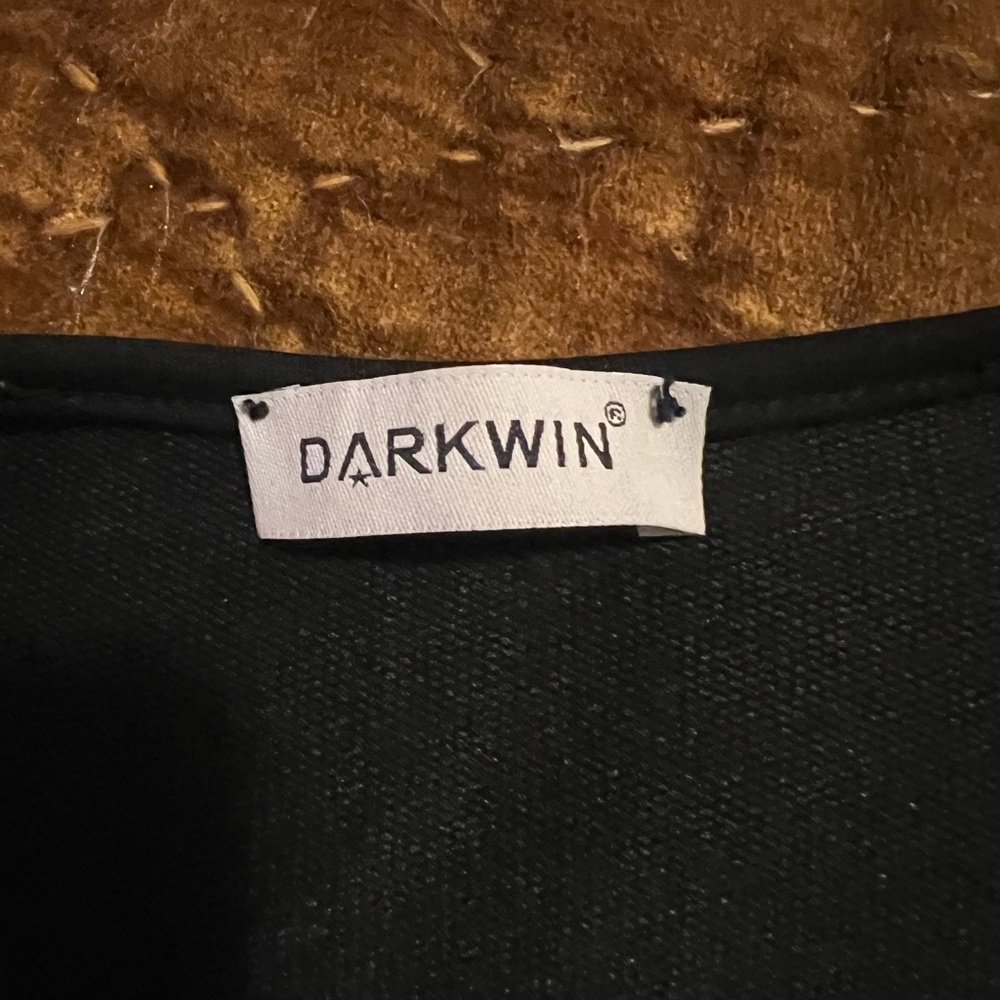 Sweater - Picture 6 of 6